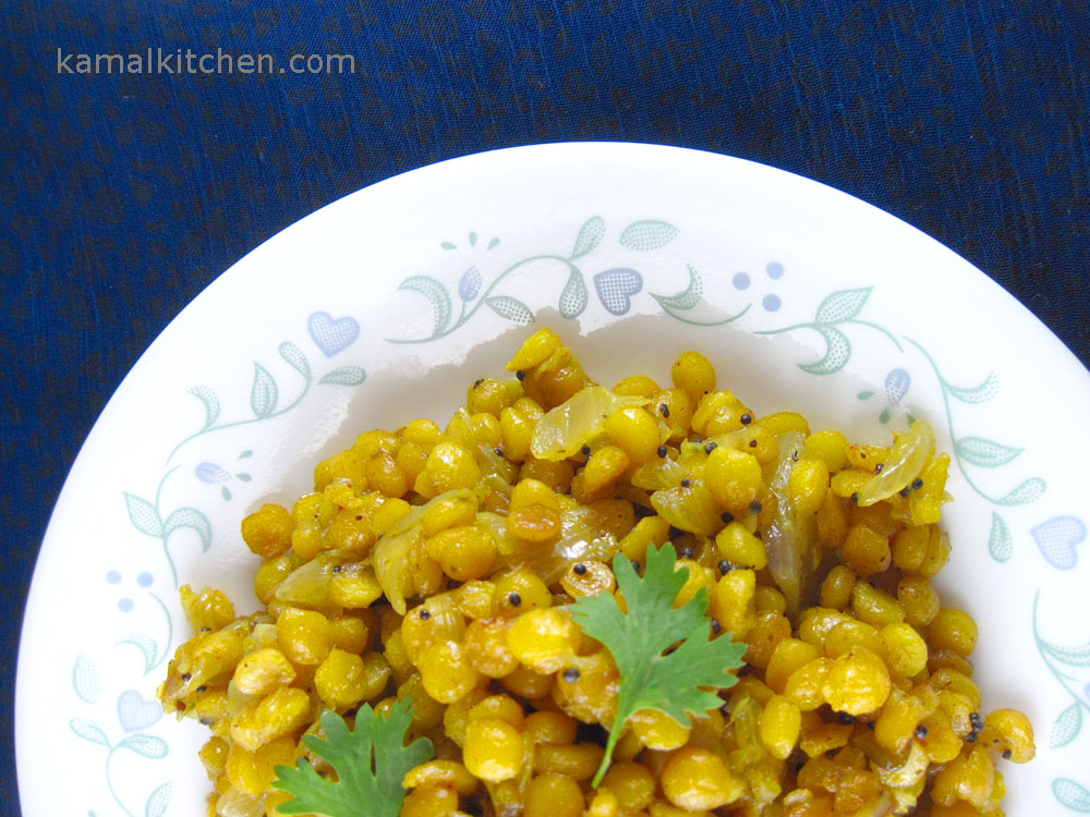 Dry chana daal with onion 