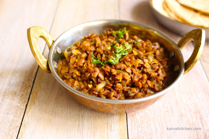 Sprouted Horse Gram Curry - Kulith Usal Vegan