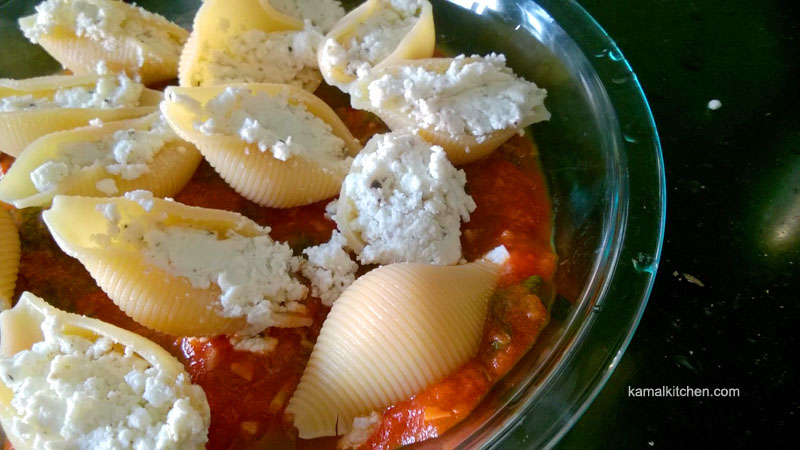 Ricotta Stuffed Shells – Eggless Vegetarian Recipe