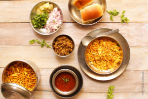kolhapuri misal pav