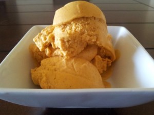 Coconut-Pumpkin-Pie-Ice-Cream