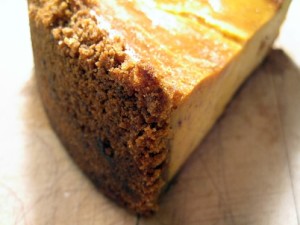 pumpkin-cheesecake-graham-cracker-crust