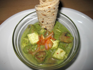 Paneer Mushroom in Green Sauce