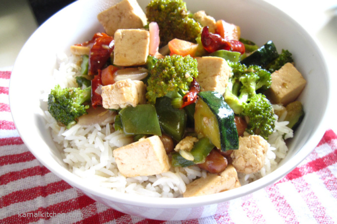 Kung Pao Tofu - vegan Chinese stir fry