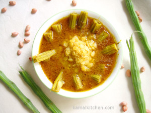 drumsticks daal - shevgyacha kaalvan or shevgyachya shenganchi aamti