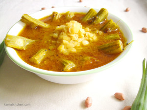 drumsticks daal - shevgyacha kaalvan or shevgyachya shenganchi aamti