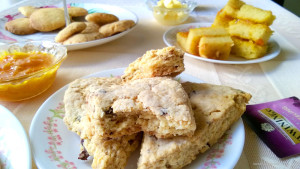 English tea, afternoon tea, cream tea, high tea