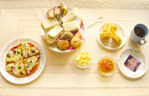 English tea, afternoon tea, cream tea, high tea