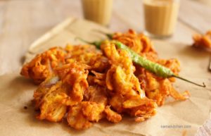 onion pakora - kanda bhaji - khekda bhaji