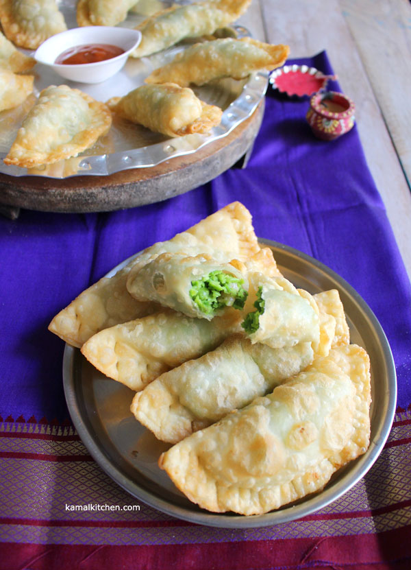 MATAR KARANJI – Savory Green Peas Empanadas [vegan]